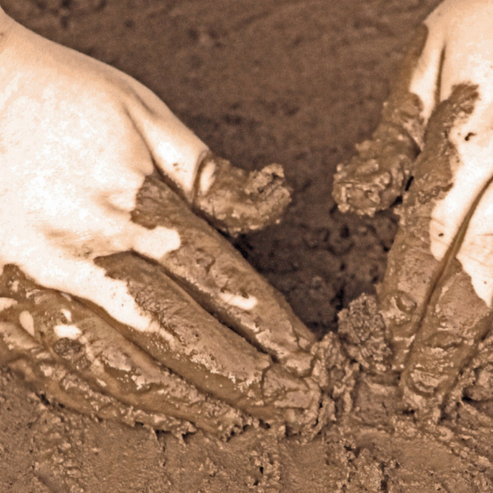 Faecal Smearing_Smearing_SpecialKids.Company