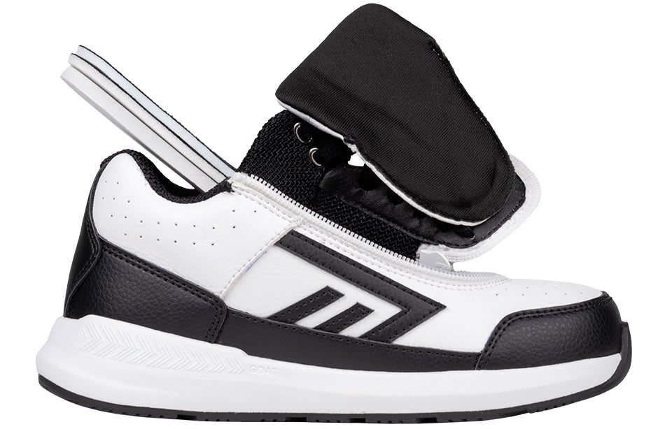 Billy Footwear (Kids) - Goat Hoop White/Black