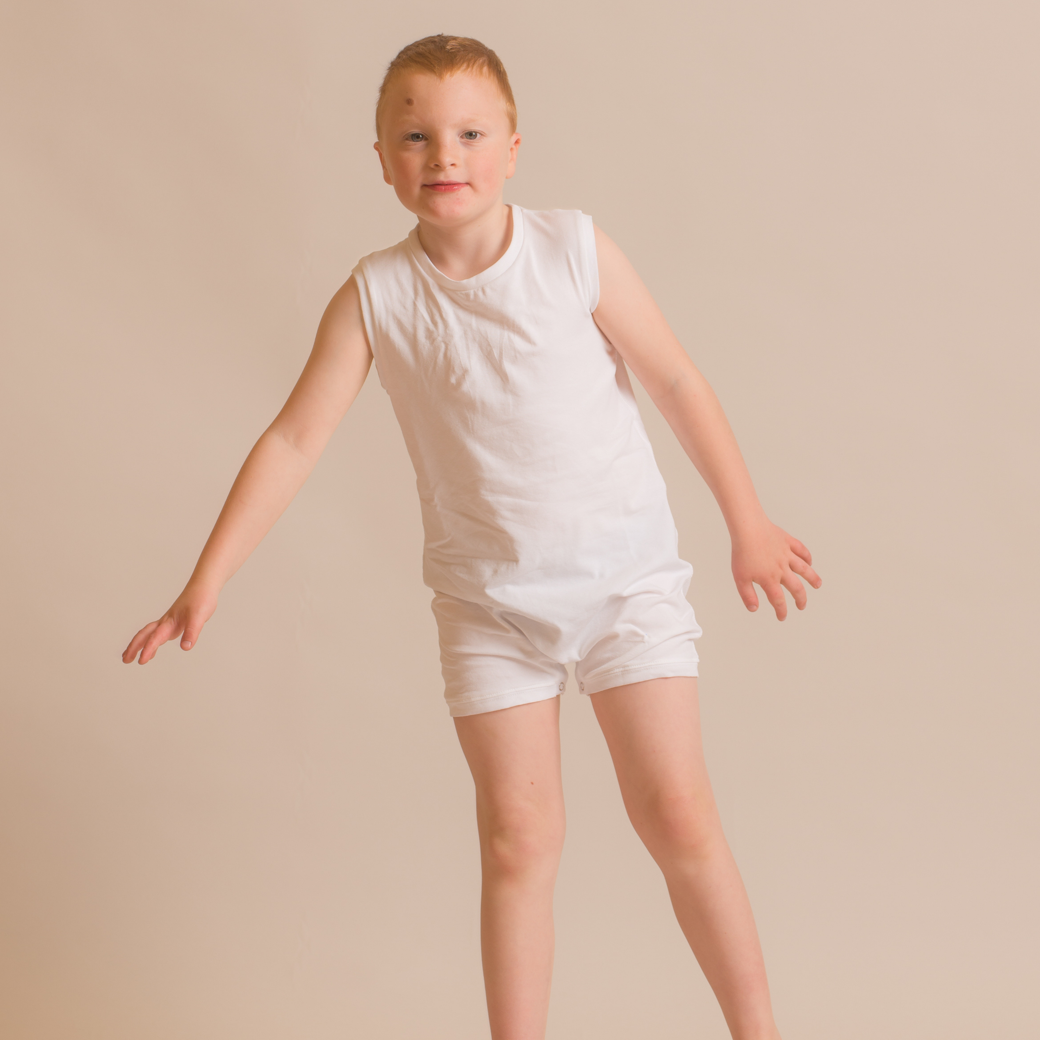 KayCey_Adaptive_clothing_for_older_children_with_special_needs_Sleeveless_lifestyle_img