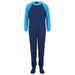 特別なニーズの前部を備えた男の子用の青いパジャマ